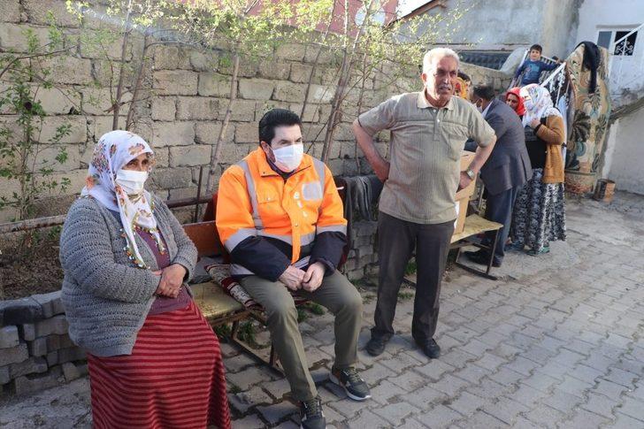 Başkan Sayan, her gün Vefa Sosyal Destek Grubu adına çalışıyor G2