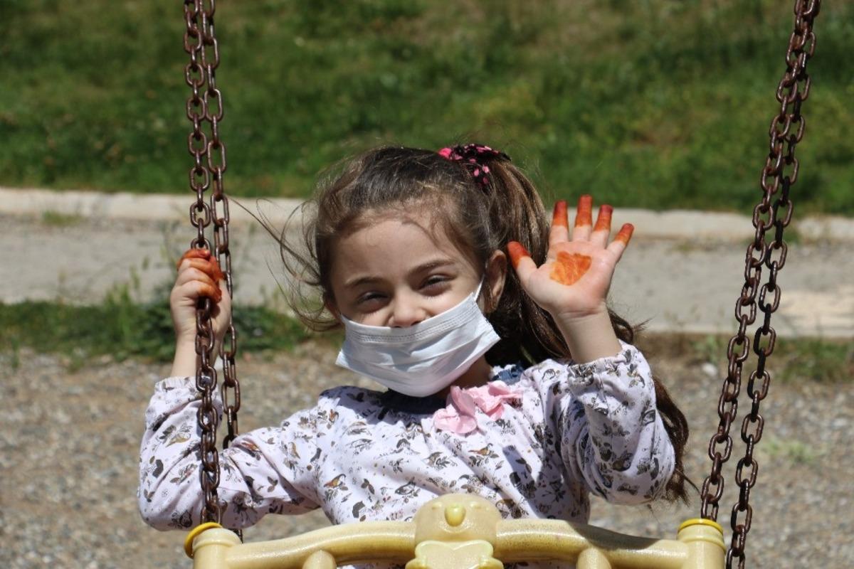 Kahramanmaraş&rsquo;ta &ccedil;ocuklar parklara koştu