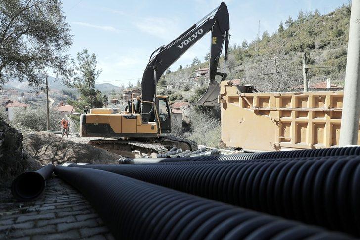 Kavaklıdere’de 7 bin 500 metre kanalizasyon hattı döşendi G2