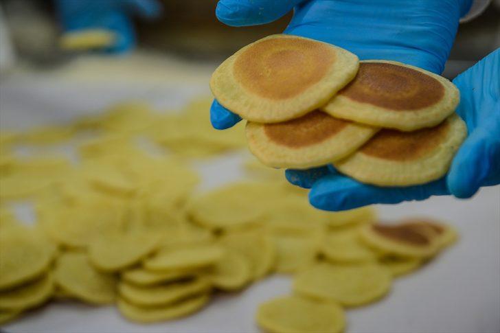 İftar sofralarının vazgeçilmez tatlısı: Yassı kadayıf tarifi G2