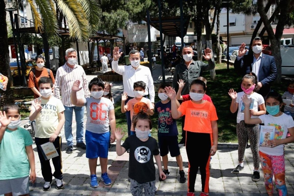 Konak&rsquo;ta parklar yeniden &ccedil;ocukların oldu