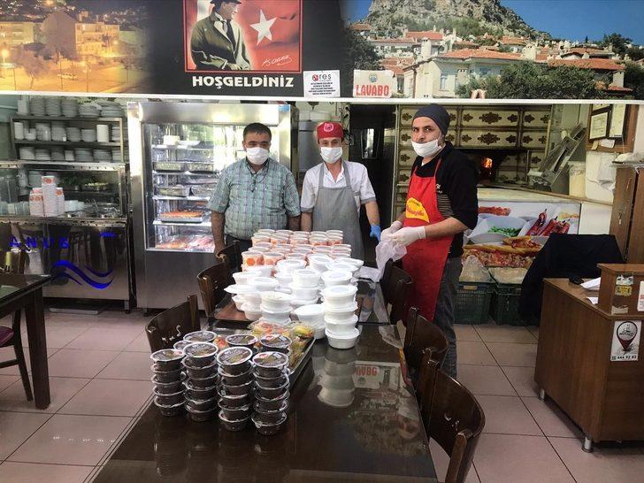 112 AÇM çalışanlarına paket iftar G3