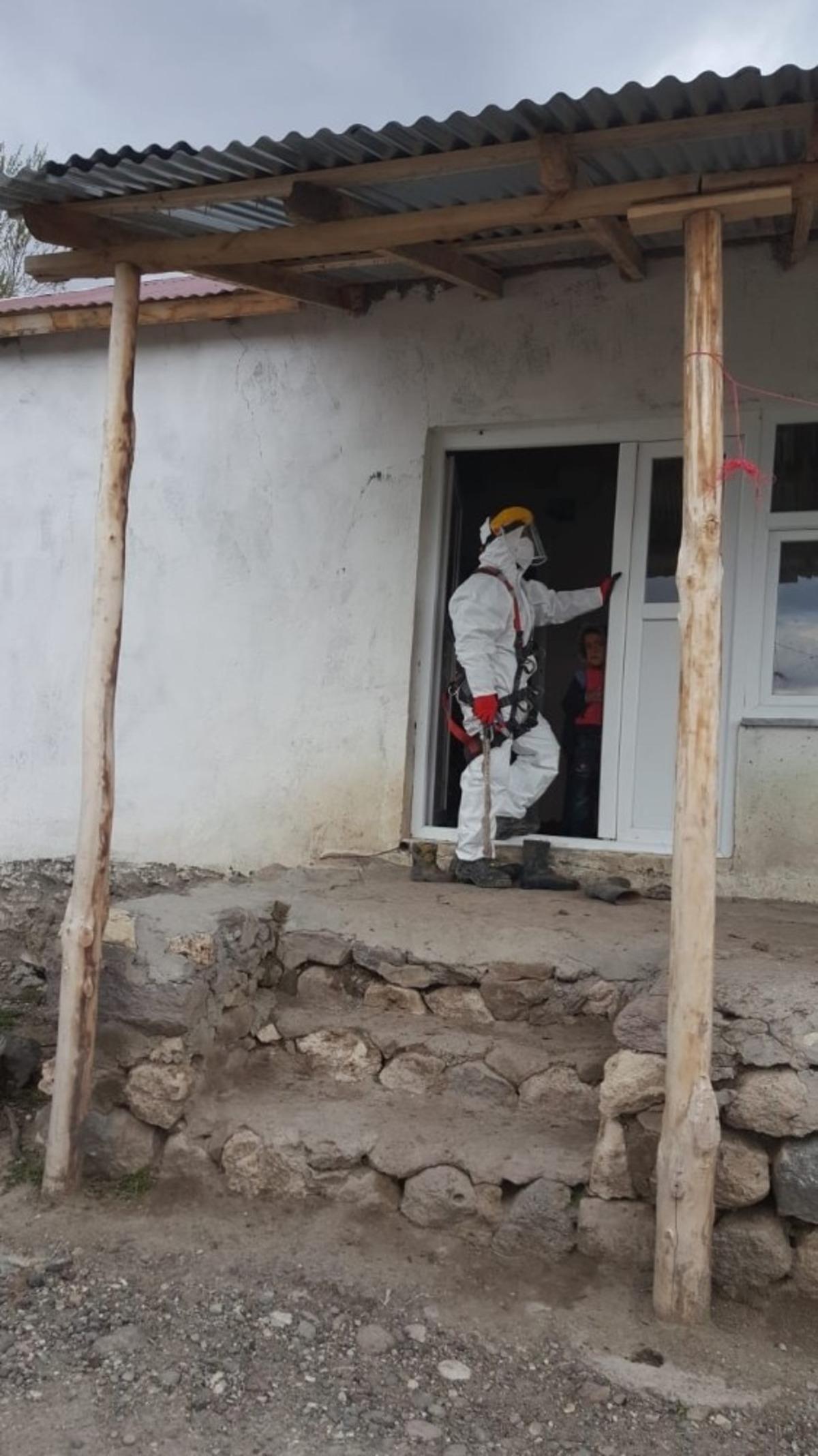 VEDAŞ&rsquo;tan karantinadaki aileye enerji hizmeti