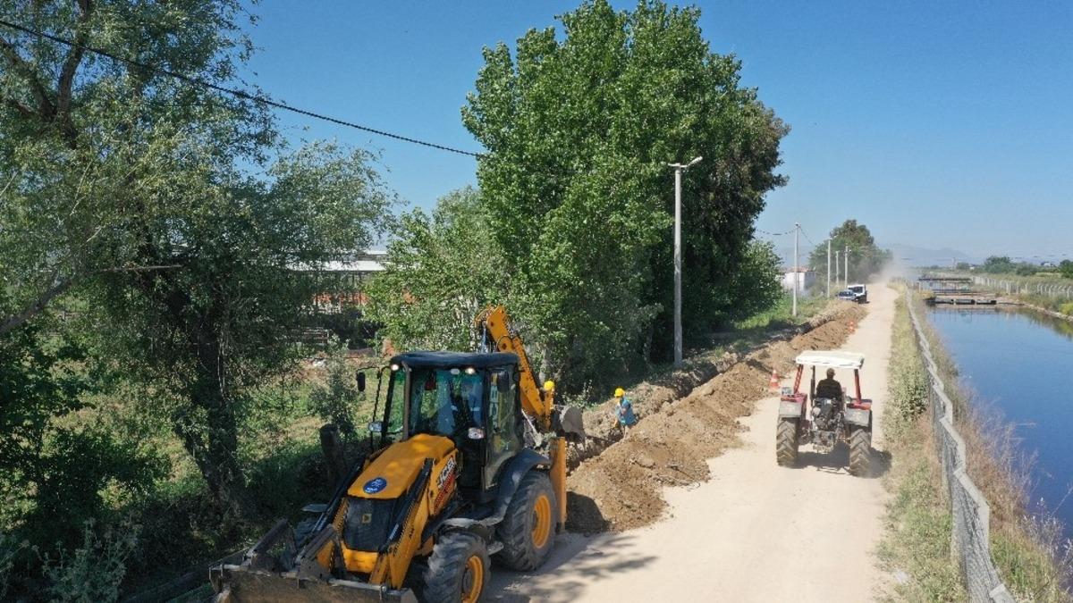 ASKİ, Acarlar&rsquo;da &ccedil;alışmaya devam ediyor