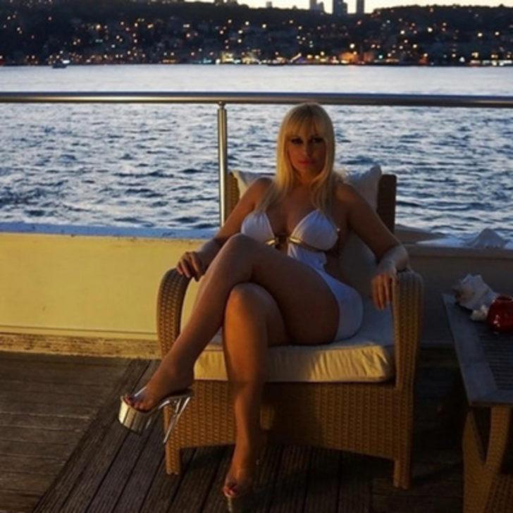 Kedicikler dekoltede sınır tanımıyor G5