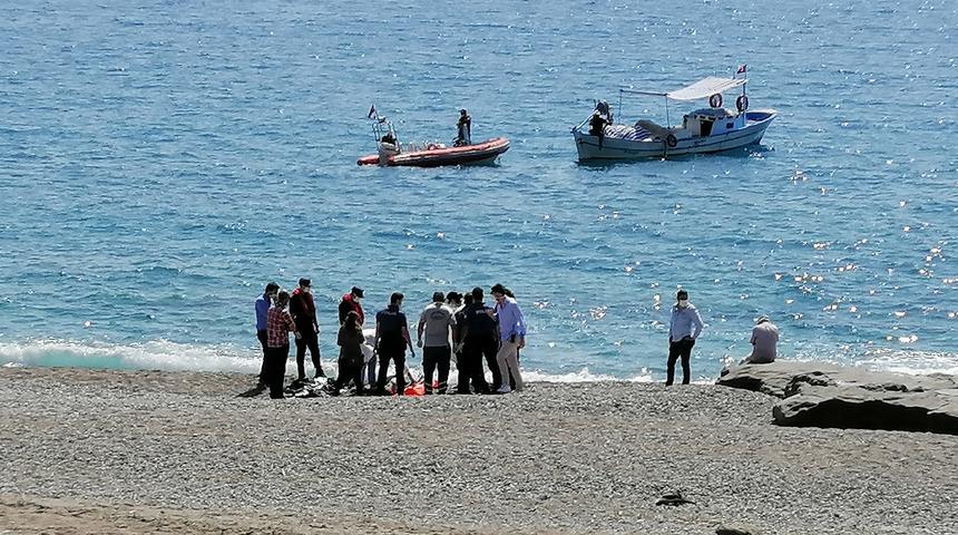 'Denize gireceğim' deyip kaybolan doktorun cansız bedenine ulaşıldı