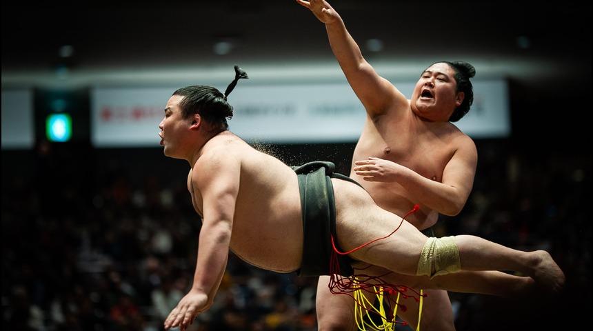 28 yaşındaki sumo güreşçisi koronavirüsten öldü