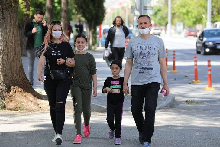 Erzincan parkları 39 gün sonra çocuk sesleriyle şenlendi G4