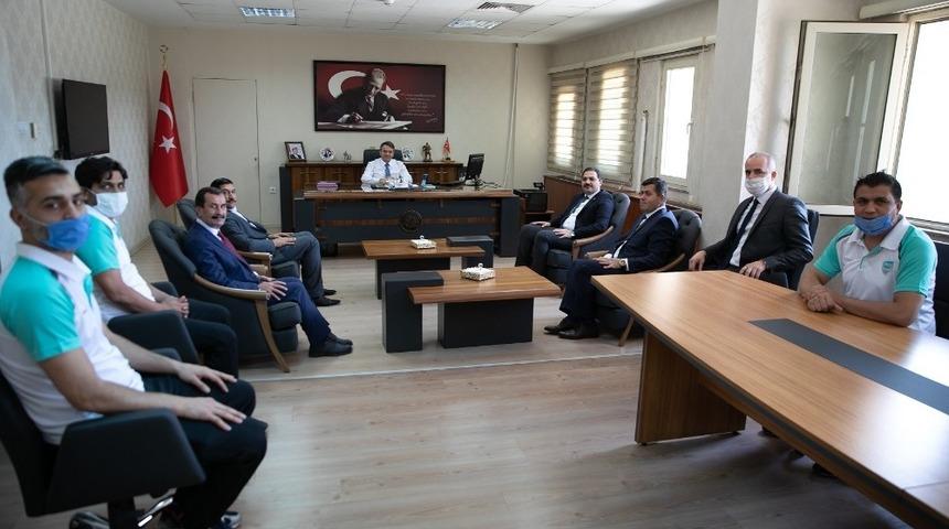 Başkanlardan Haliliye Belediyespor’a tebrik