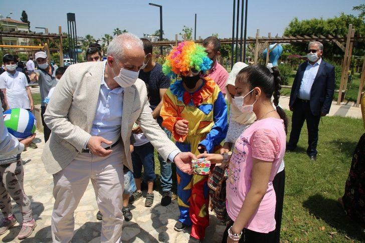 Başkan Gültak, parklara akın eden çocuklarla buluştu G2