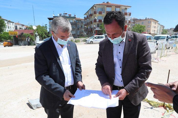 Şahinbey’de asfalt mesaisi gece gündüz sürüyor G2