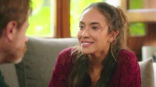 Özgü Namal ve Özcan Deniz'in başrolde olduğu Kızıl Goncalar dizisine Duygu Sarışın da dahil oldu