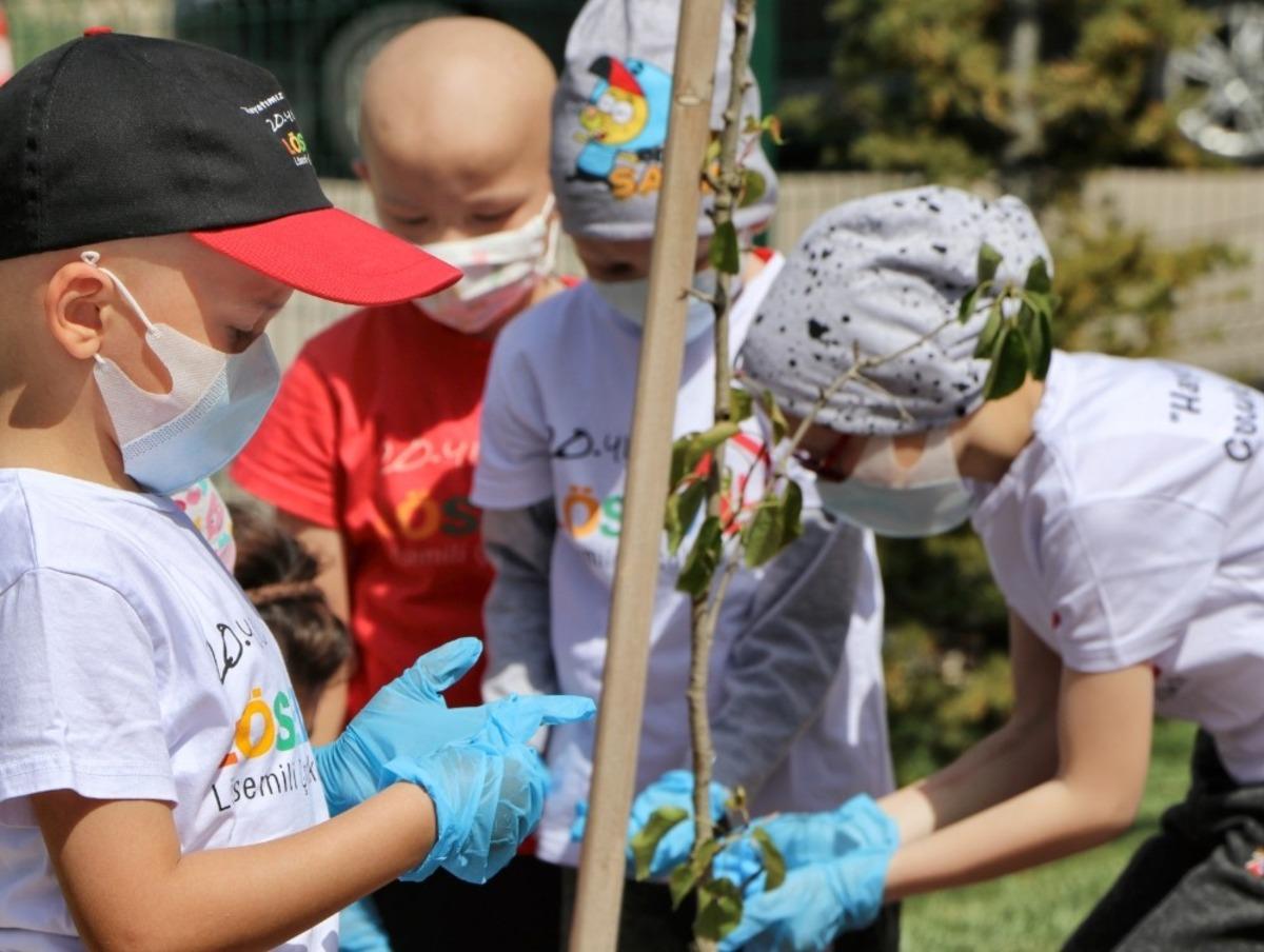 L&Ouml;SEV &ccedil;ocukları sağlıklı beslenme i&ccedil;in kolları sıvadı