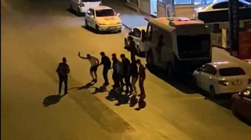 Sosyal mesafeyi ihlal edip, halay çeken 8 kişiye 12 bin lira ceza