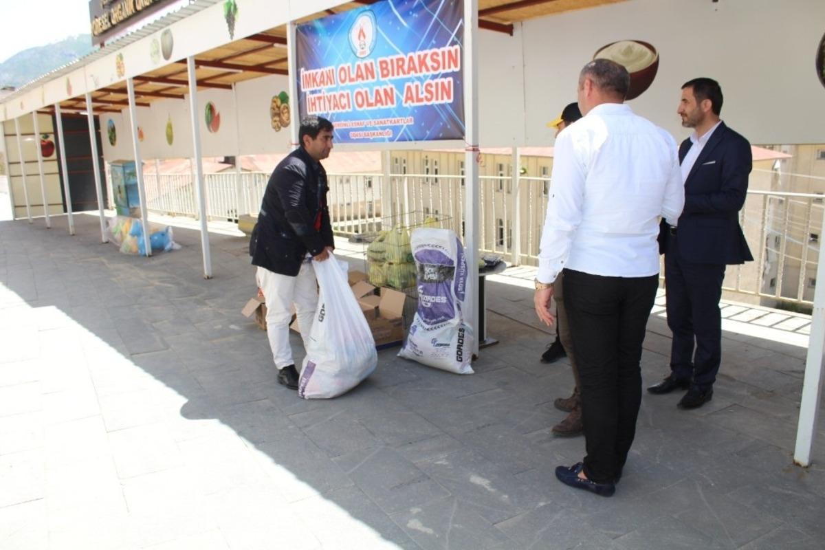 Şemdinli&rsquo;de &rsquo;İmkanı olan bıraksın, ihtiyacı olan alsın&rsquo; kampanyası