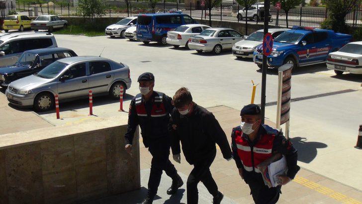 Arkadaşını tüfekle kazara vurarak öldüren genç tutuklandı G2