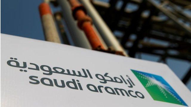 Çoğunluk hissedarı Suudi Arabistan devleti olan Saudi Aramco, hâlâ dünyanın en değerli şirketi konumunda.