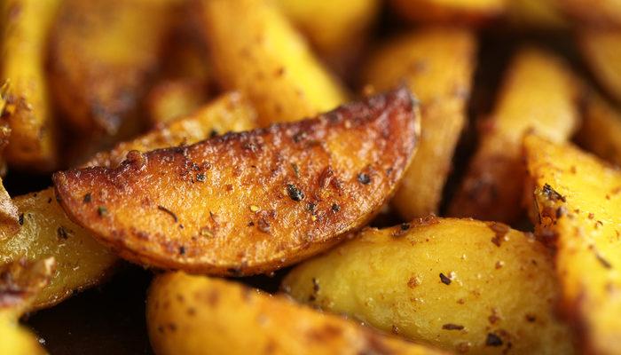 Daha lezzetlisi yok: İçi yumuşacık dışı çıtır patates kızartması nasıl yapılır?