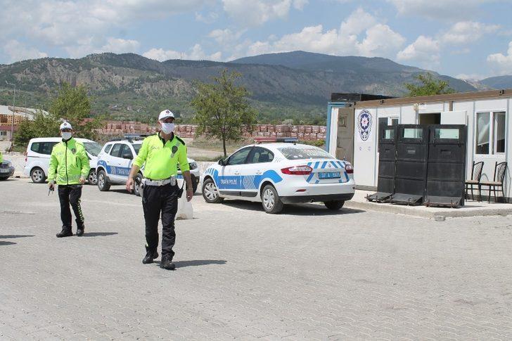 Tosya’da D-100 karayolunda korana virüs önlemleri arttırıldı G1