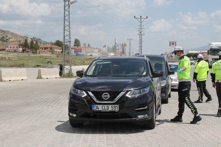 Tosya’da D-100 karayolunda korana virüs önlemleri arttırıldı G5