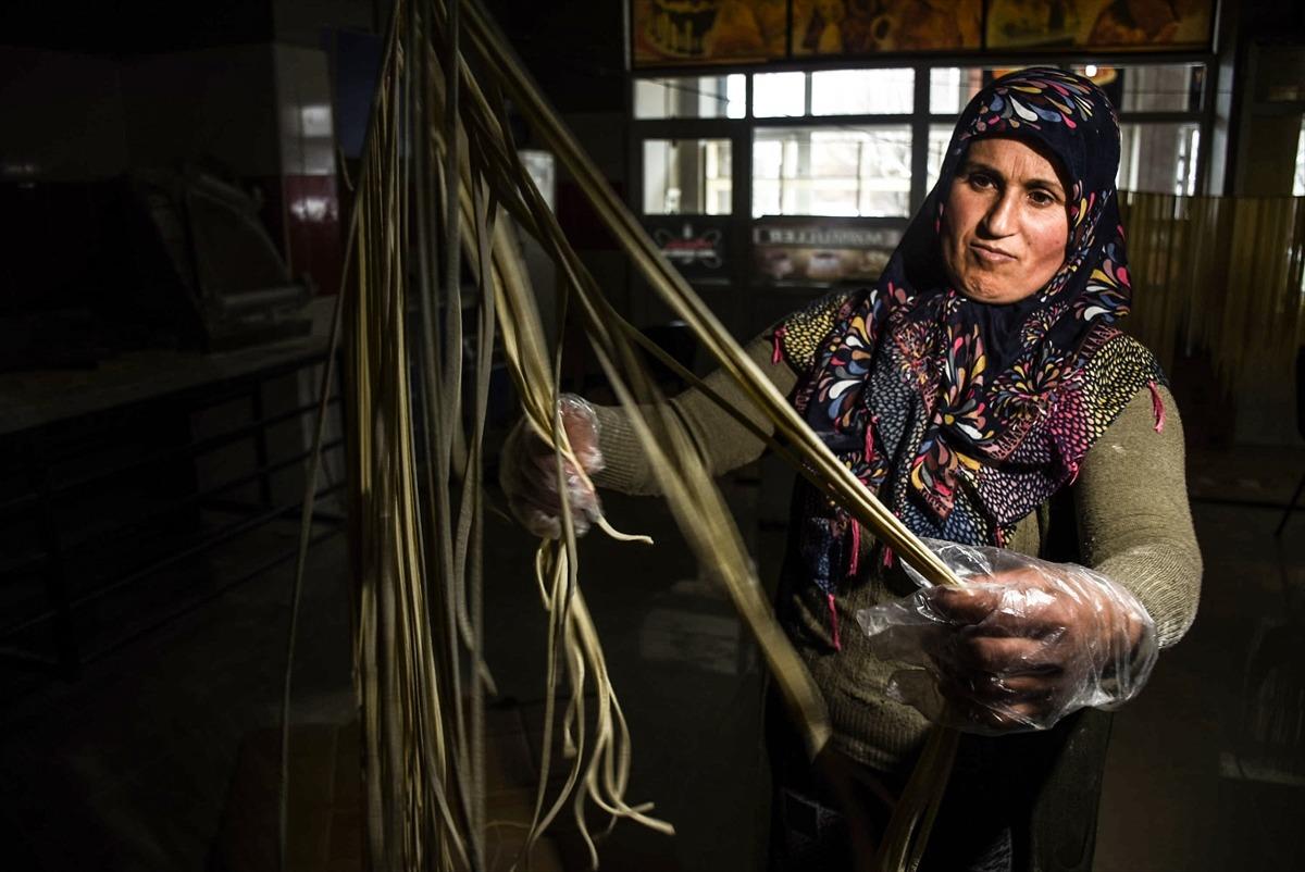 Ramazanda yoğun ilgi g&ouml;ren asırlık lezzet erişte sofralara kargoyla ulaştırılıyor