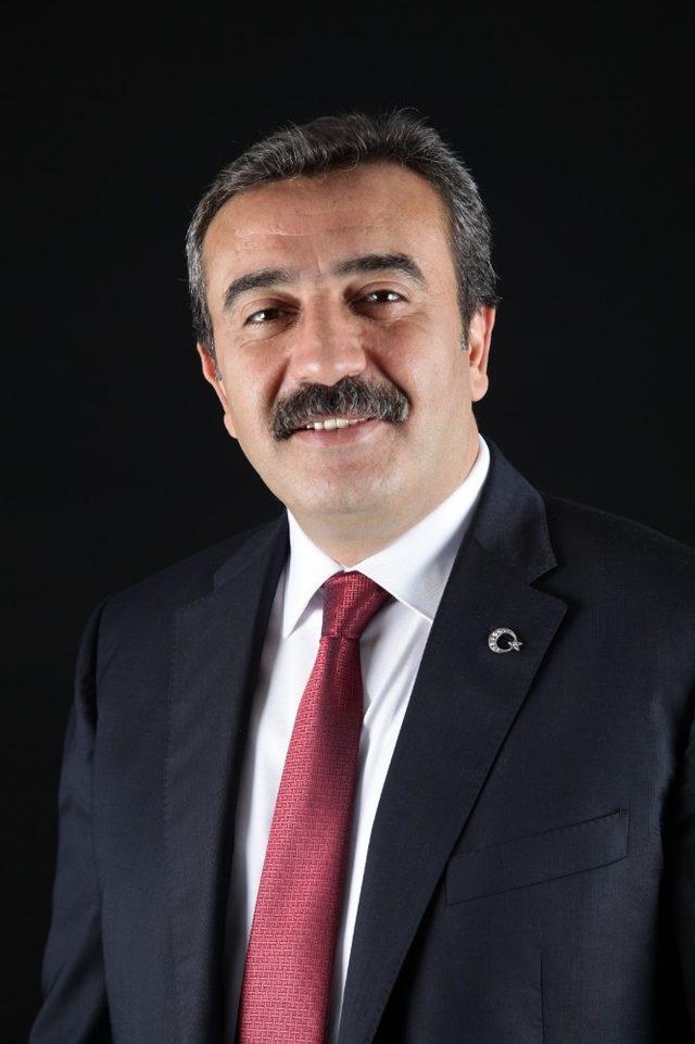 Soner Çetin en başarılı ikinci belediye başkanı seçildi