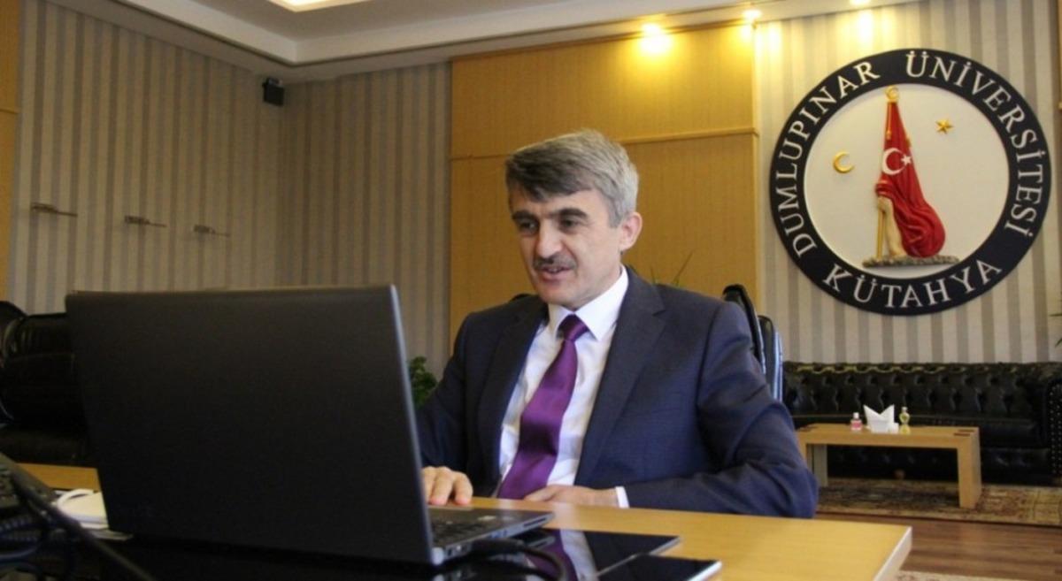Rekt&ouml;r Uysal, video konferans y&ouml;ntemiyle &ouml;ğrencilerle buluştu