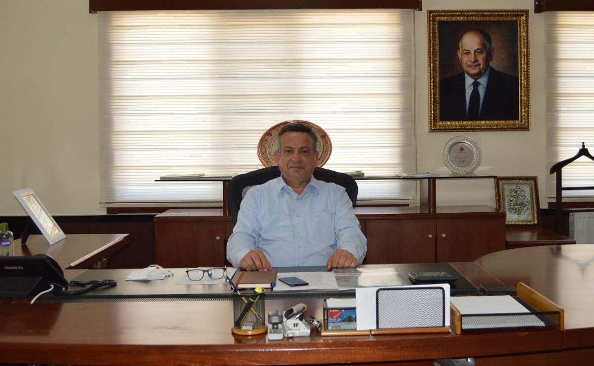 Erdemoğlu Ailesi, veresiye defterlerini satın alarak g&ouml;n&uuml;llere dokundu