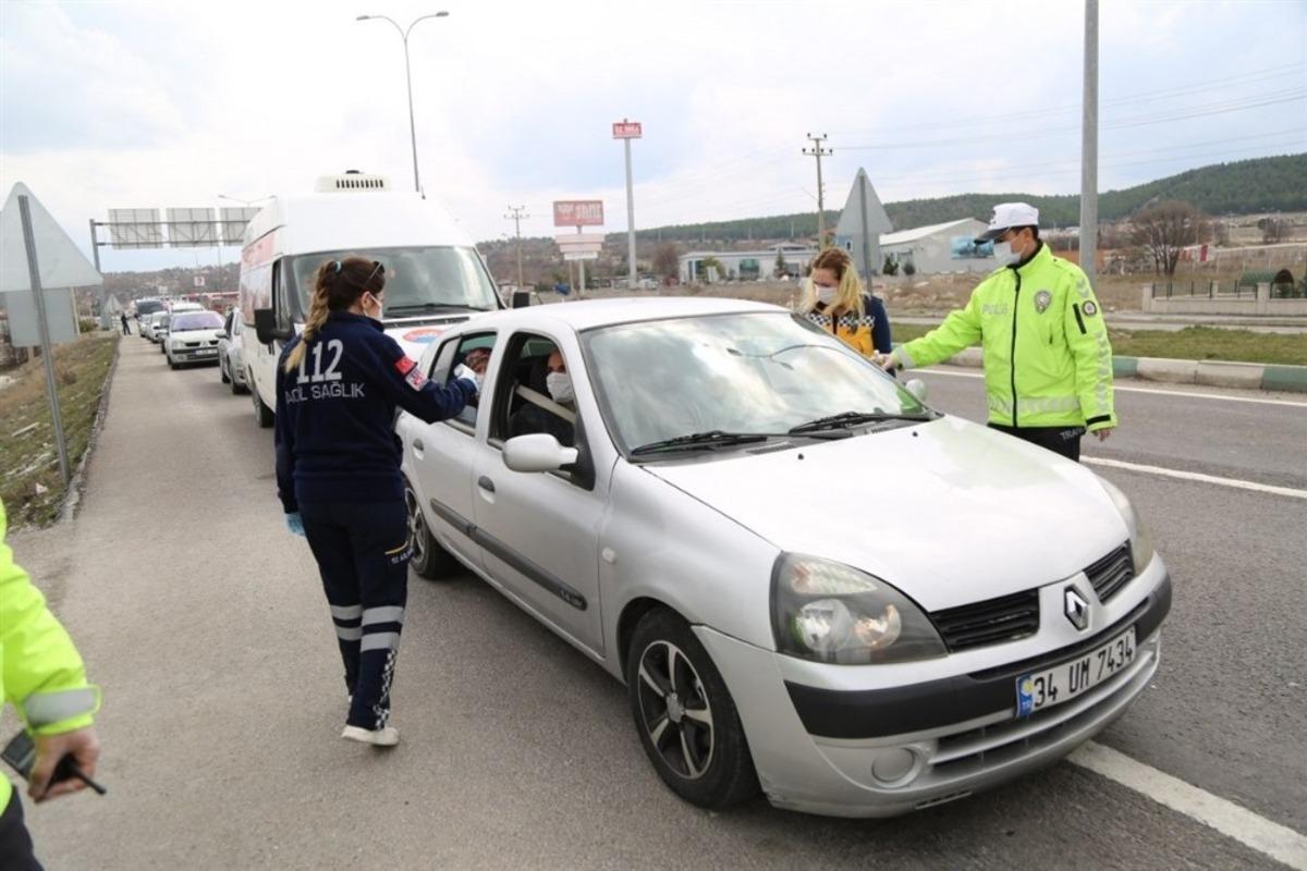 K&uuml;tahya&rsquo;da Konona vir&uuml;s denetimleri s&uuml;r&uuml;yor