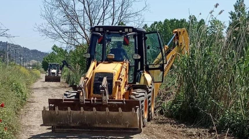Sulama kanalları temizlendi