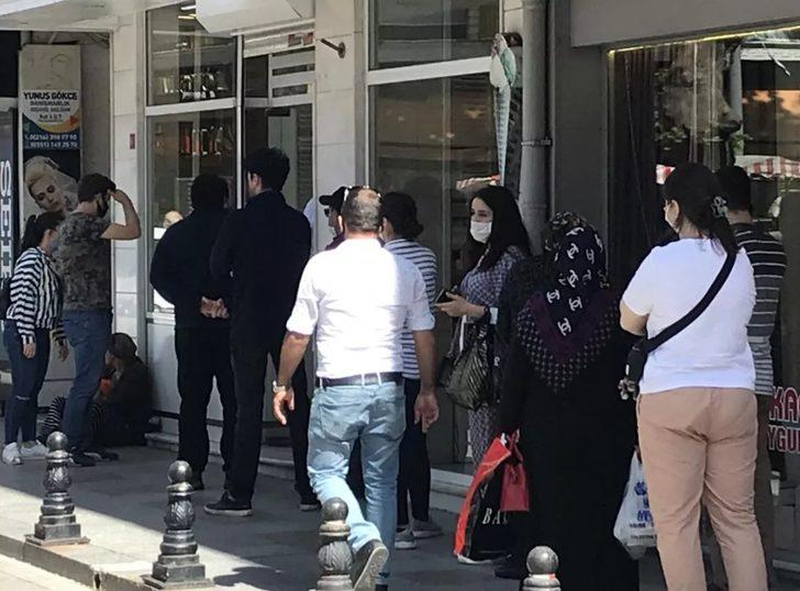 İstanbul'da endişelendiren manzara! İndirim gören koronavirüs dinlemedi G2