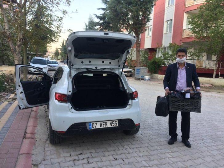 Hayırseverden iki aileye her gün sıcak yemek G2