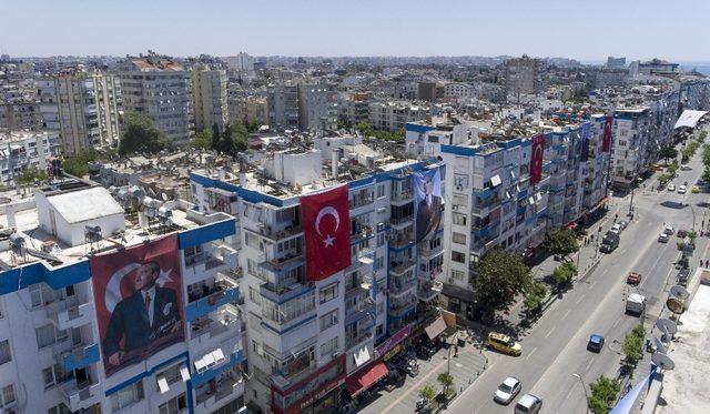 19 Mayıs’ta, 1919 gönüllü sosyal mesafede Atatürk Kent Meydanı’nda olacak