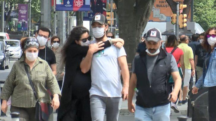 Kadıköy Bağdat Caddesi'nde eski günleri aratmayan yoğunluk G3