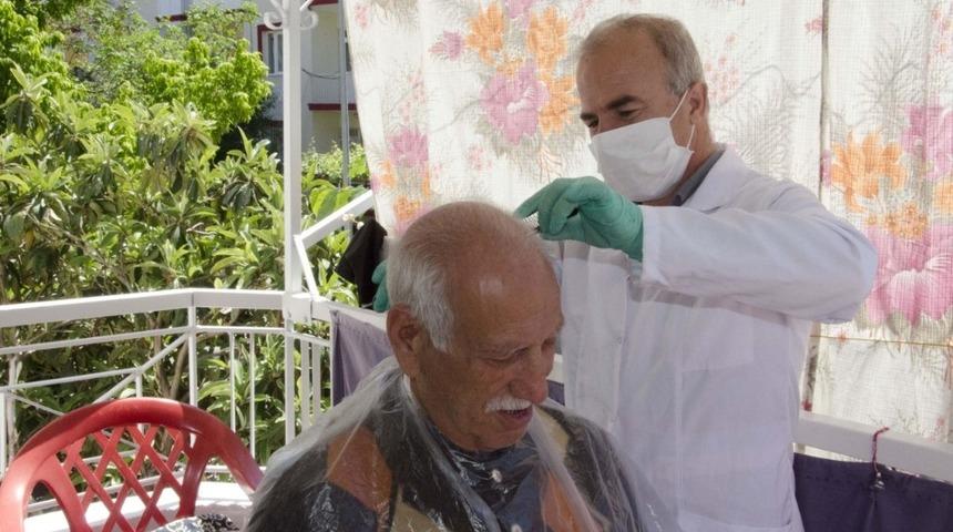 Malatya’da 65 yaş ve üzerine Berberlik hizmeti