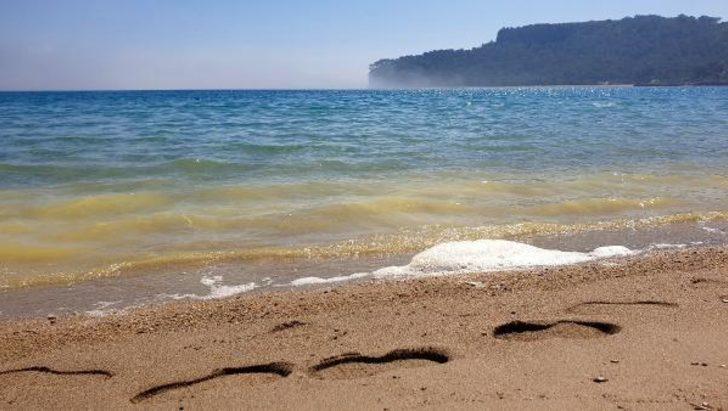 Antalya'da denizden gelen sis merak konusu oldu G1