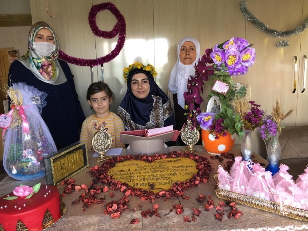 Korona vir&uuml;s salgını Nazan&rsquo;ın hafızlık azmini engelleyemedi