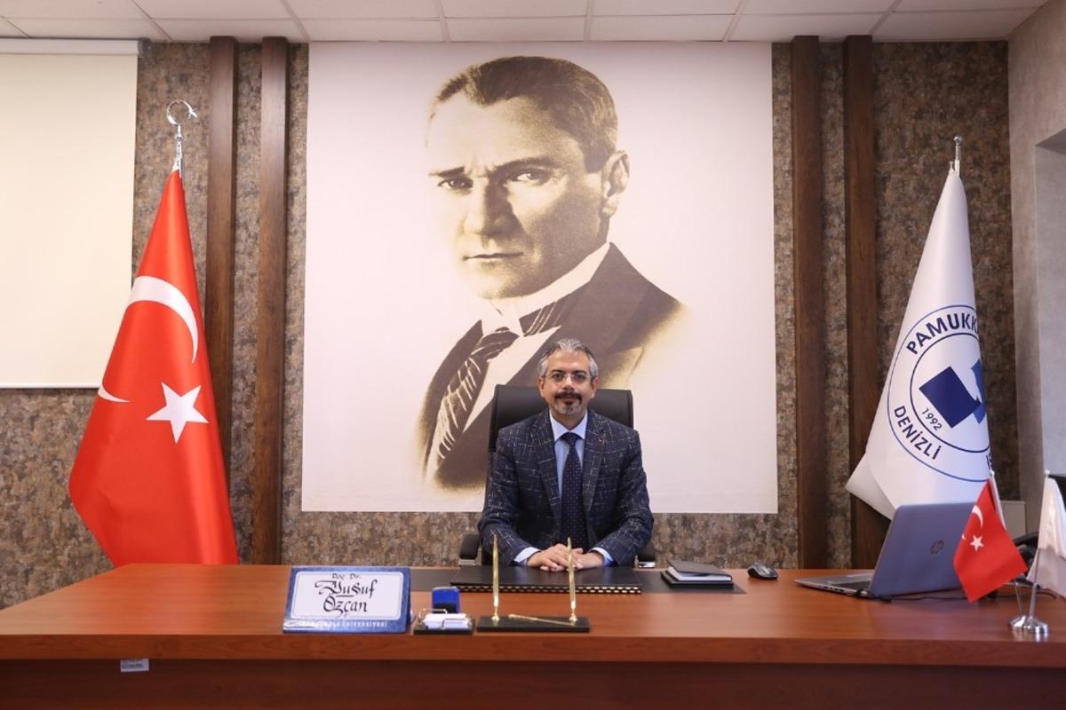 PA&Uuml;&rsquo;de 10 binin &uuml;zerinde uzaktan ders işlendi