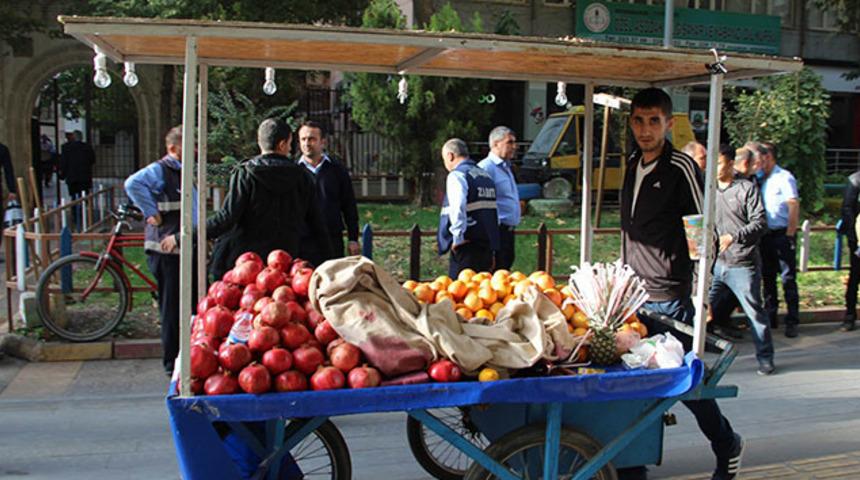 Gaziantep Valisi duyurdu! Seyyar satıcılara yasak getirildi