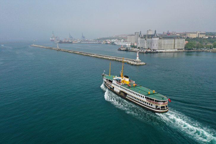 İstanbul'da kontrollü sosyal hayat başladı!  G1