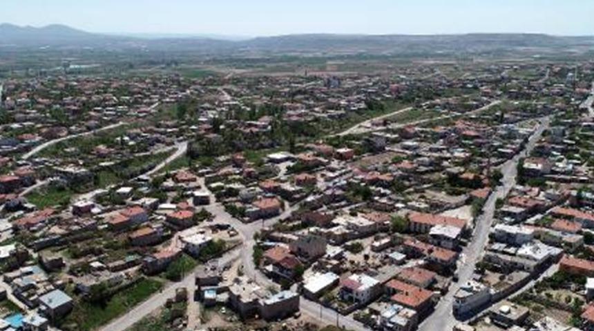 Taziyeye gidip, koronavirüs bulaştırdı! 30 ev karantinaya alındı