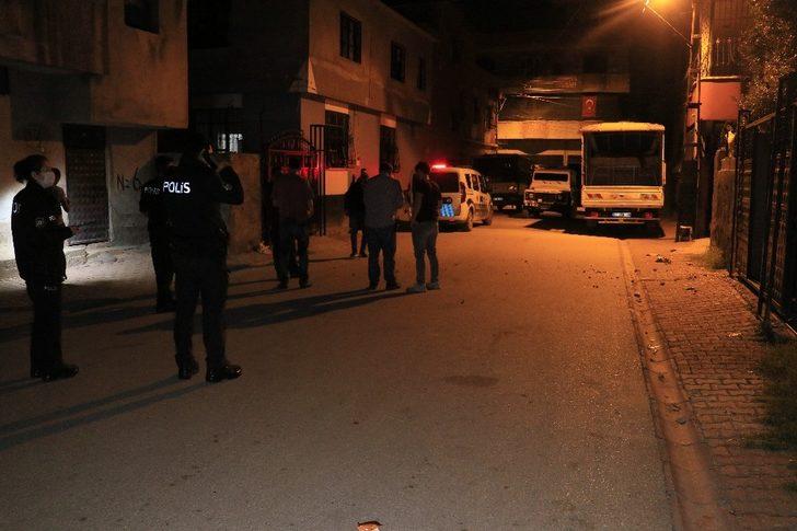 Adana’da ses bombası paniği G3