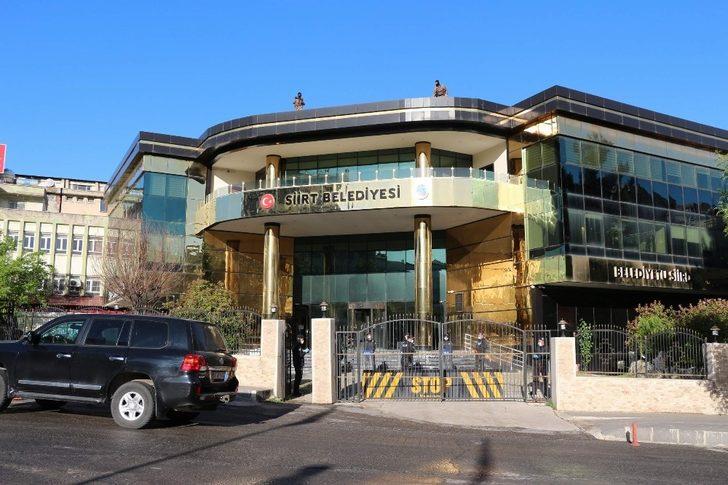 HDP'li belediye başkanları gözaltına alındı, belediyelere kayyum atandı G1