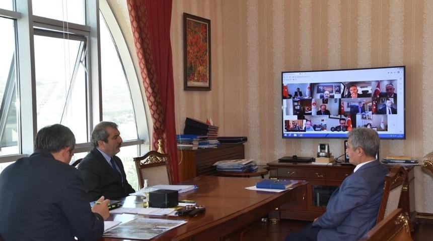 Vali Sezer, ’Kırıkkale İl Değerlendirme Toplantısı’na katıldı