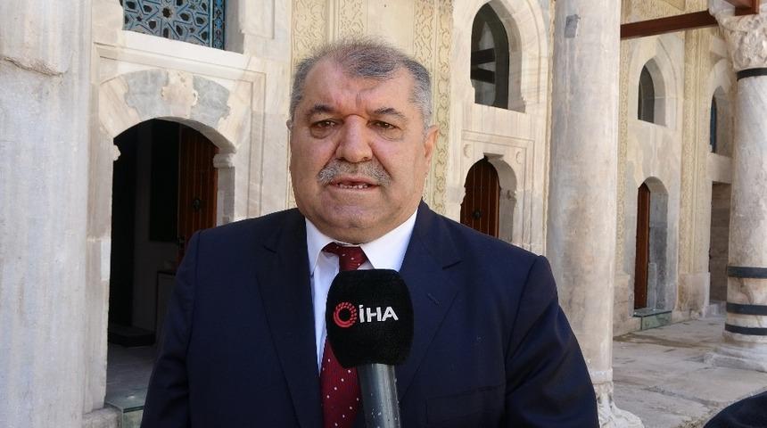 Vakıflar y&uuml;zlerce ihtiya&ccedil; sahibine destek oldu