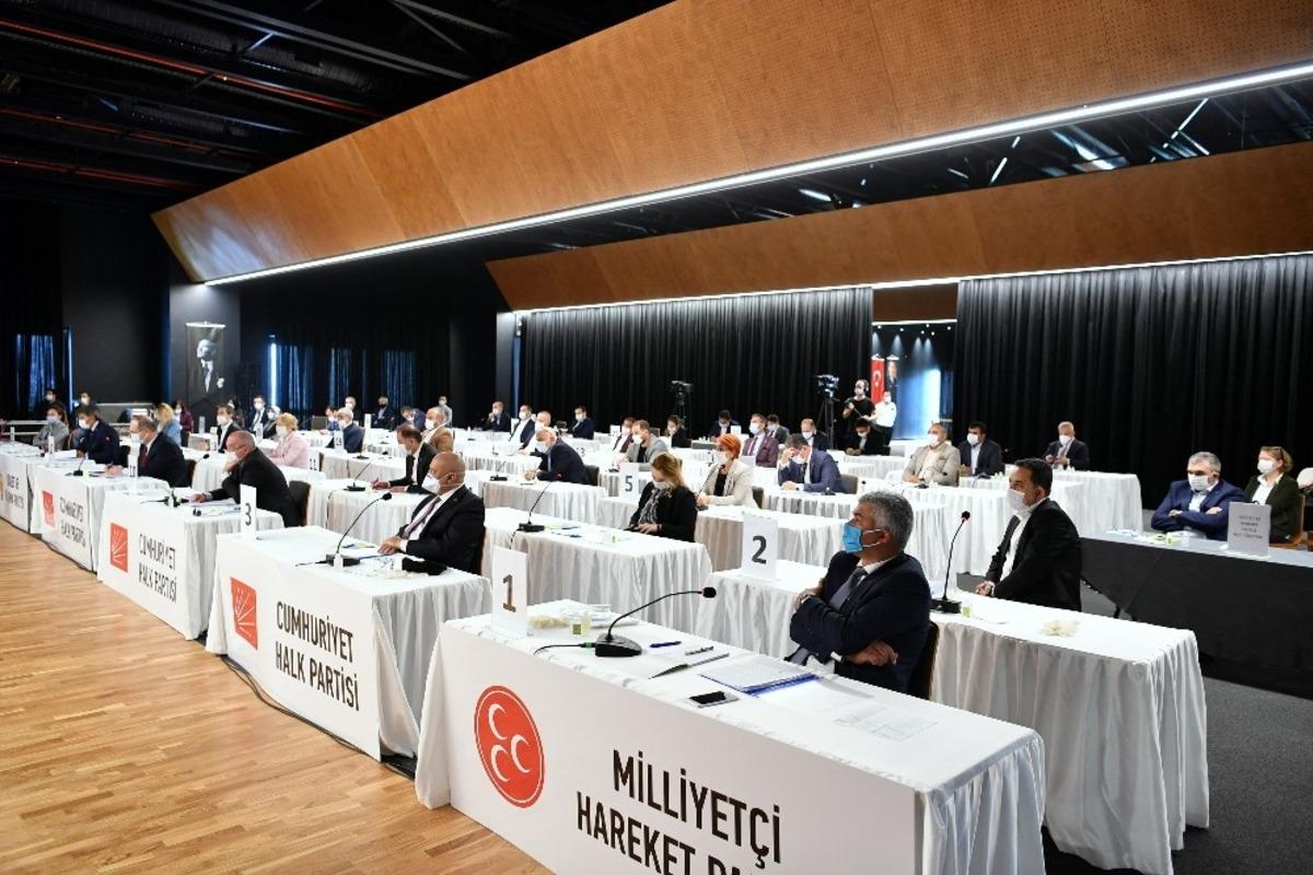 Beylikd&uuml;z&uuml; Belediye Meclisi olağan&uuml;st&uuml; g&uuml;ndemle toplandı