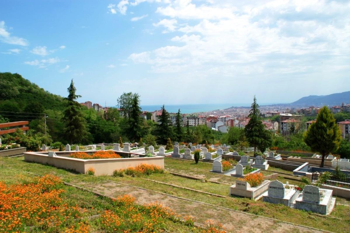 Ordu&rsquo;da mezarlıklar Ramazan Bayramı&rsquo;na hazırlanıyor