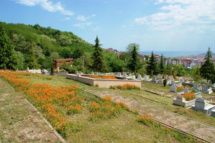 Ordu’da mezarlıklar Ramazan Bayramı’na hazırlanıyor G2