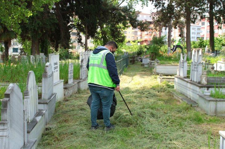 Ordu’da mezarlıklar Ramazan Bayramı’na hazırlanıyor G4