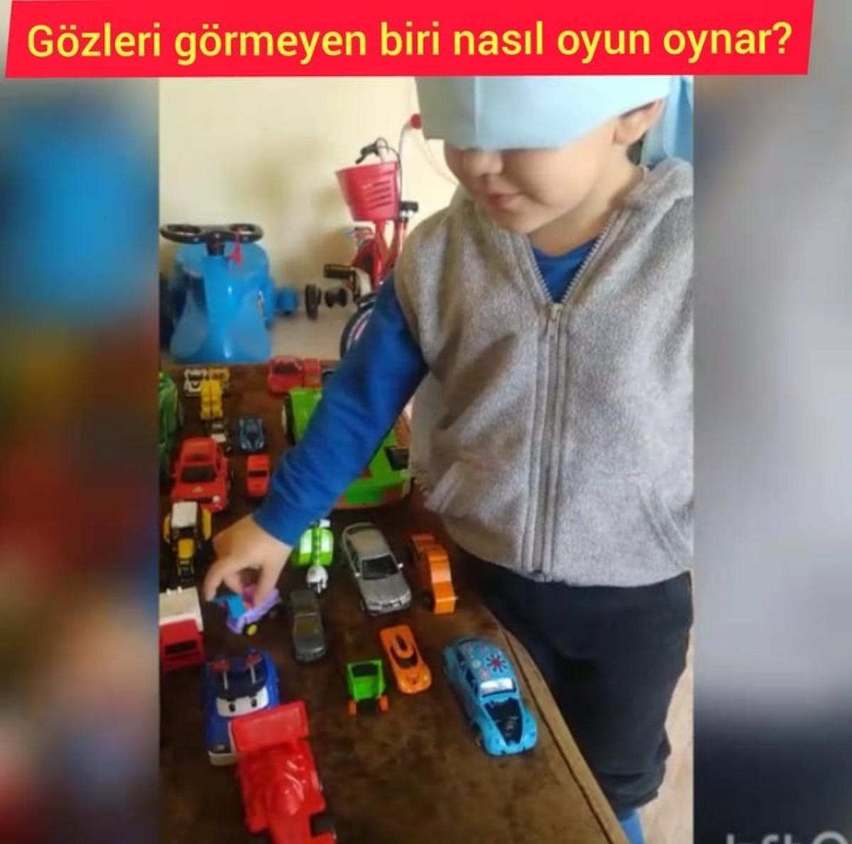 Mersin&rsquo;de miniklere engellileri anlama dersi